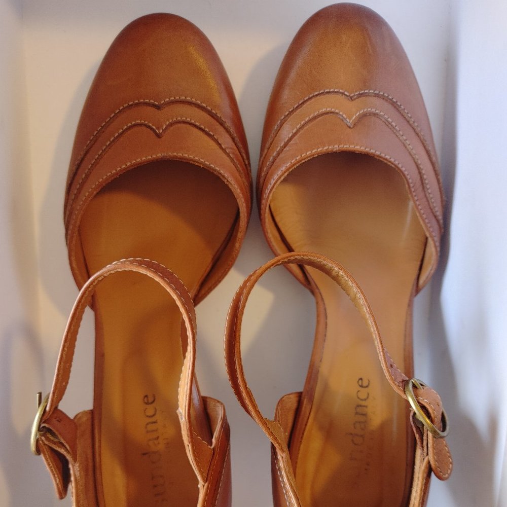 Tan leather Sundance ankle strap Delphinia heels Size 39